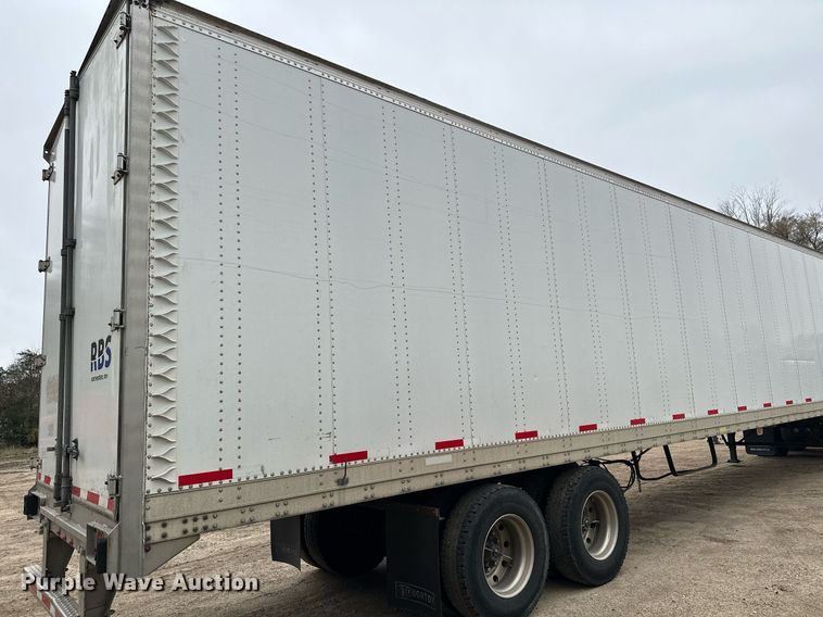 image for item LO9315 2013 Stoughton AVE-535T-S-C-AR  dry van trailer