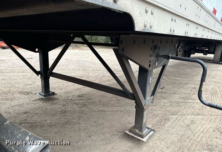 image for item LO9315 2013 Stoughton AVE-535T-S-C-AR  dry van trailer