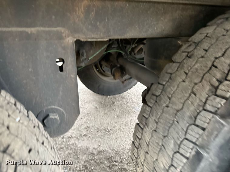 image for item LO9315 2013 Stoughton AVE-535T-S-C-AR  dry van trailer