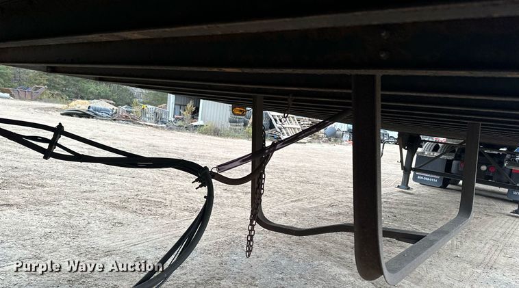 image for item LO9315 2013 Stoughton AVE-535T-S-C-AR  dry van trailer