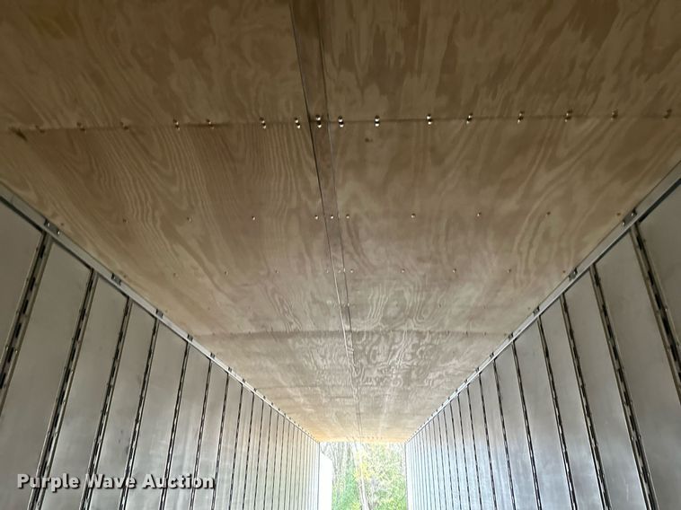 image for item LO9315 2013 Stoughton AVE-535T-S-C-AR  dry van trailer