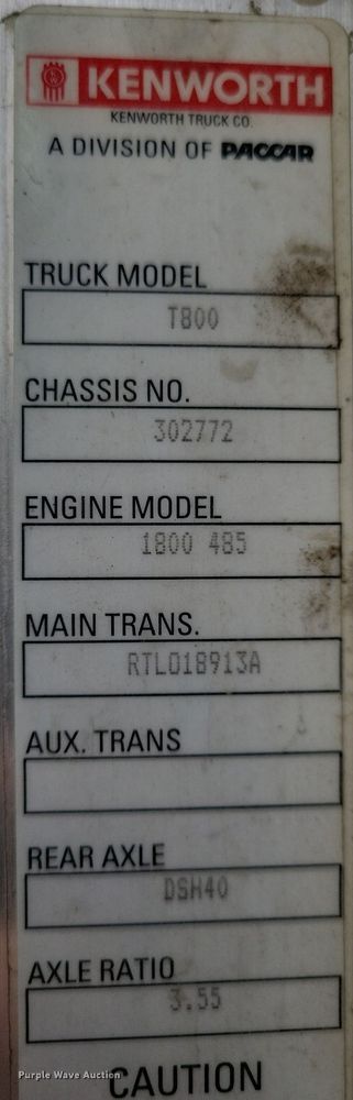 image for item LO9955 2012 Kenworth T800  semi truck