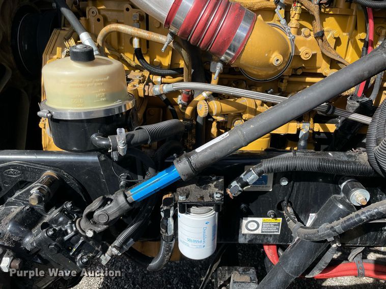 image for item LV9119 2007 Peterbilt 385  semi truck