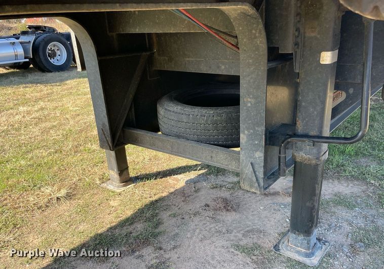 image for item LV9190 2015 Fontaine  drop deck equipment trailer