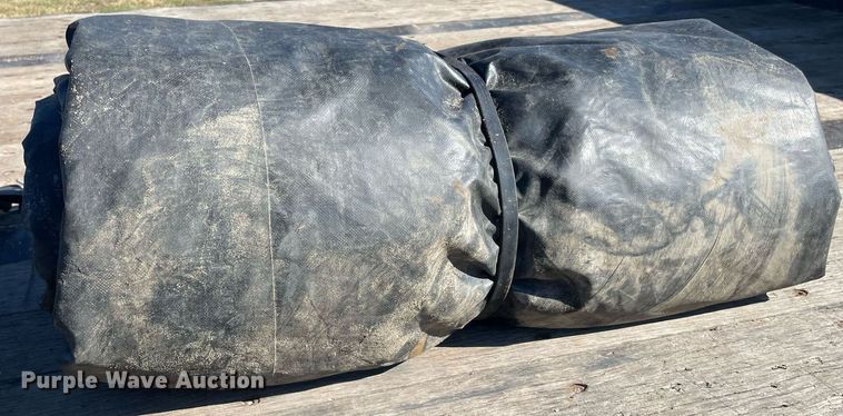 image for item LV9190 2015 Fontaine  drop deck equipment trailer