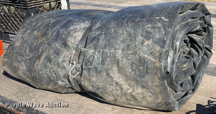 image for item LV9190 2015 Fontaine  drop deck equipment trailer