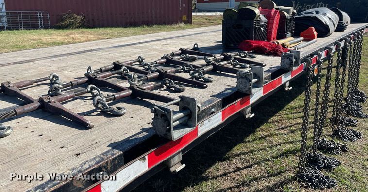 image for item LV9190 2015 Fontaine  drop deck equipment trailer