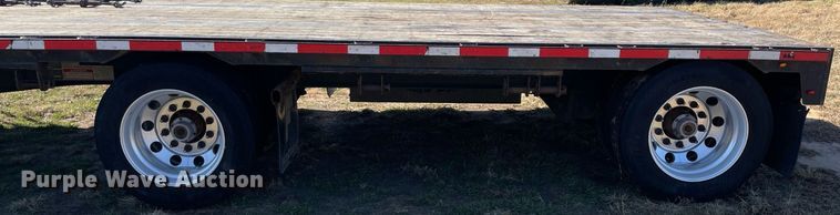 image for item LV9190 2015 Fontaine  drop deck equipment trailer