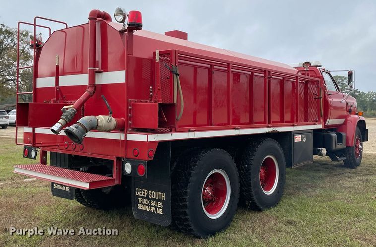 image for item LV9193 1987 GMC C7000  pumper fire truck