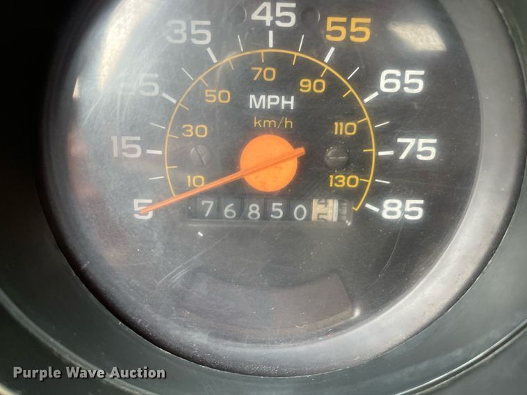 image for item LV9193 1987 GMC C7000  pumper fire truck