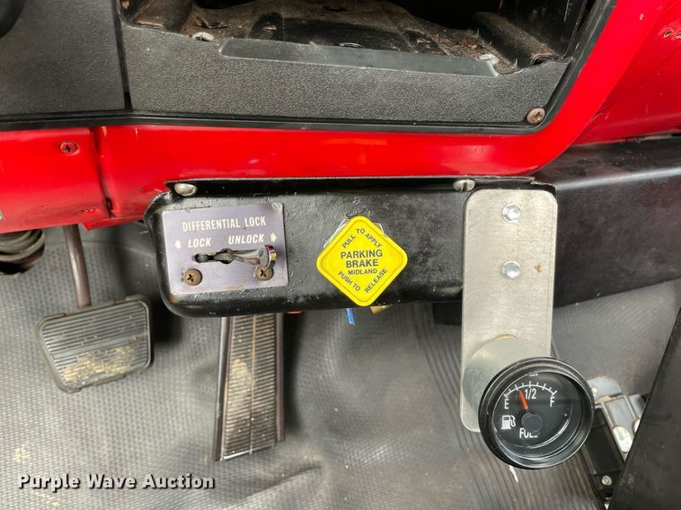 image for item LV9193 1987 GMC C7000  pumper fire truck