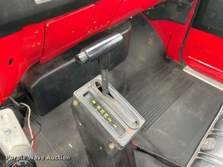 image for item LV9193 1987 GMC C7000  pumper fire truck