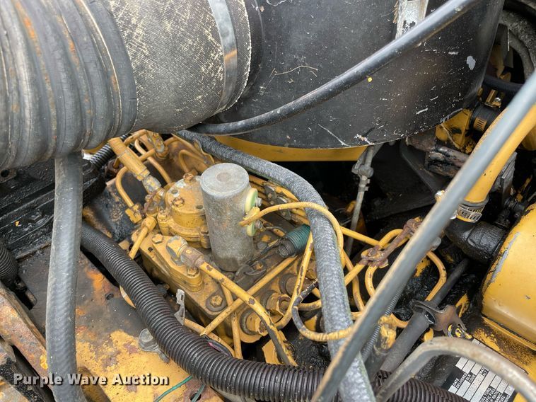 image for item LV9193 1987 GMC C7000  pumper fire truck