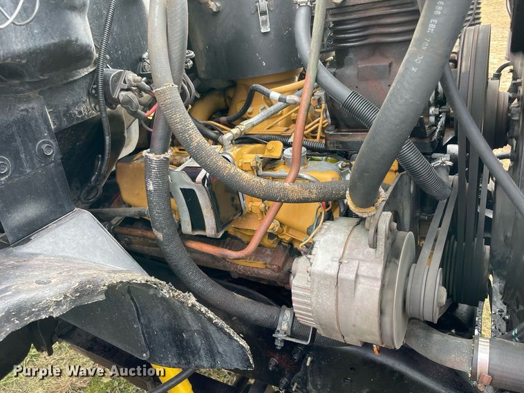 image for item LV9193 1987 GMC C7000  pumper fire truck