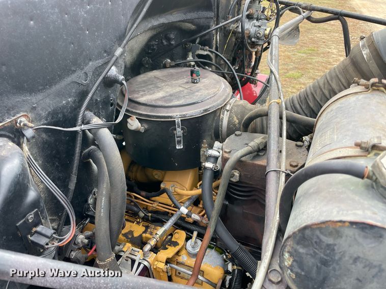 image for item LV9193 1987 GMC C7000  pumper fire truck