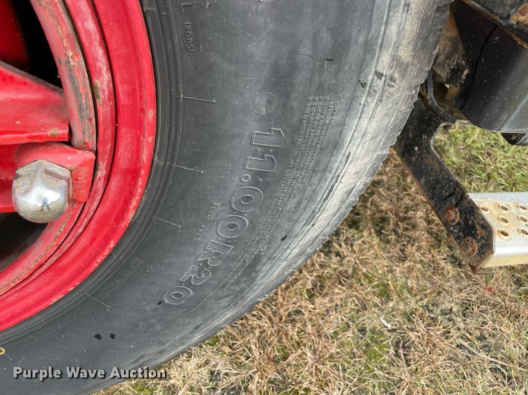 image for item LV9193 1987 GMC C7000  pumper fire truck