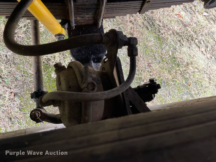 image for item LV9193 1987 GMC C7000  pumper fire truck