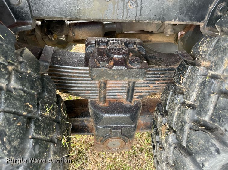 image for item LV9193 1987 GMC C7000  pumper fire truck