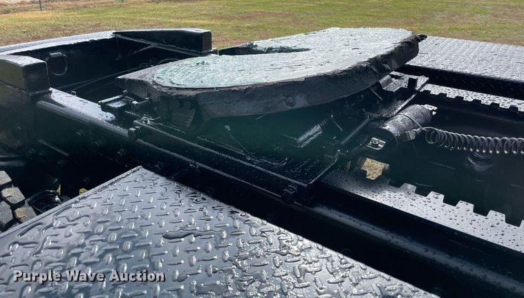 image for item LV9194 2007 Peterbilt 378  winch truck