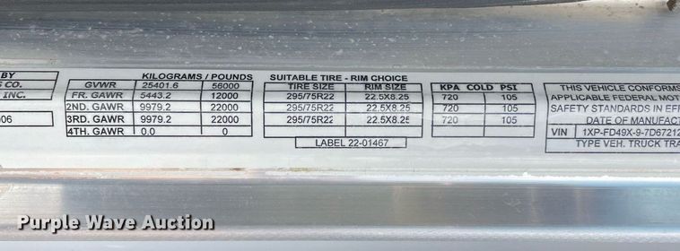 image for item LV9194 2007 Peterbilt 378  winch truck