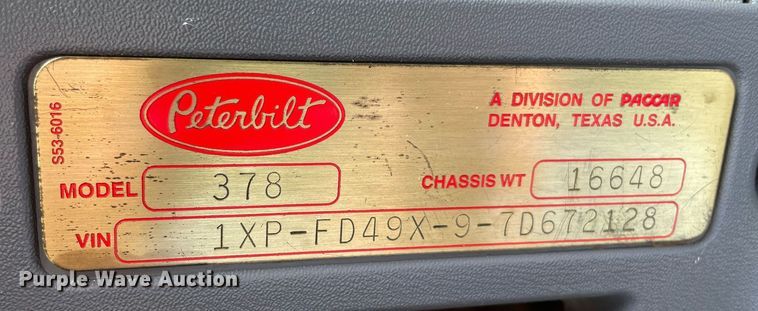 image for item LV9194 2007 Peterbilt 378  winch truck