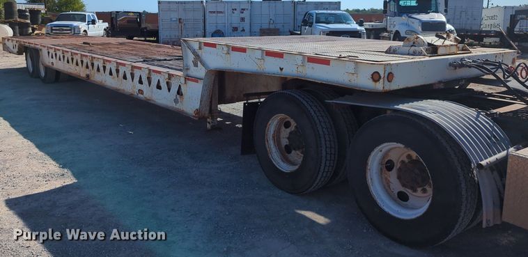 image for item LY9352 2001 Trail King  drop deck equipment trailer