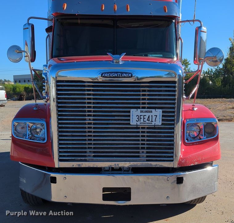 image for item LY9476 2016 Freightliner Coronado 122SD  semi truck
