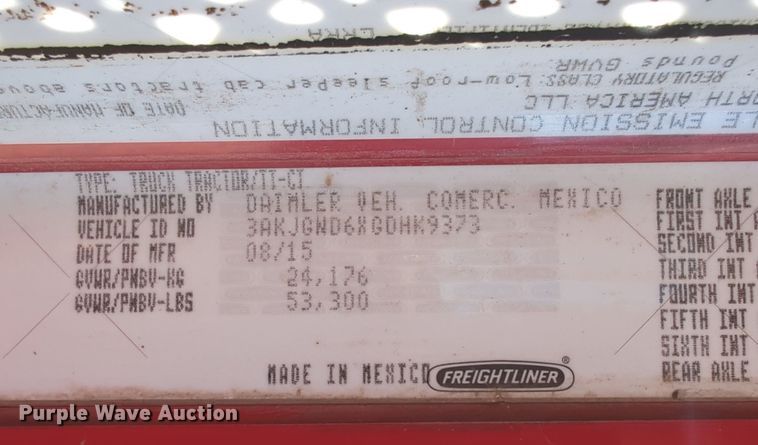 image for item LY9476 2016 Freightliner Coronado 122SD  semi truck