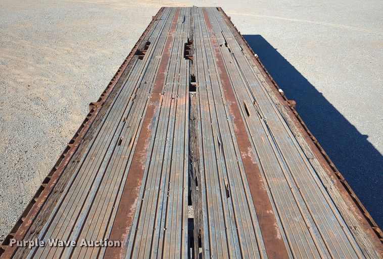 image for item LY9477 1996 Transcraft TL-2000  flatbed trailer