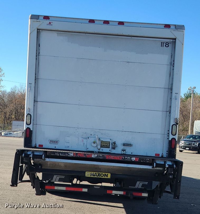 image for item MJ9530 2008 Hino 268  box truck