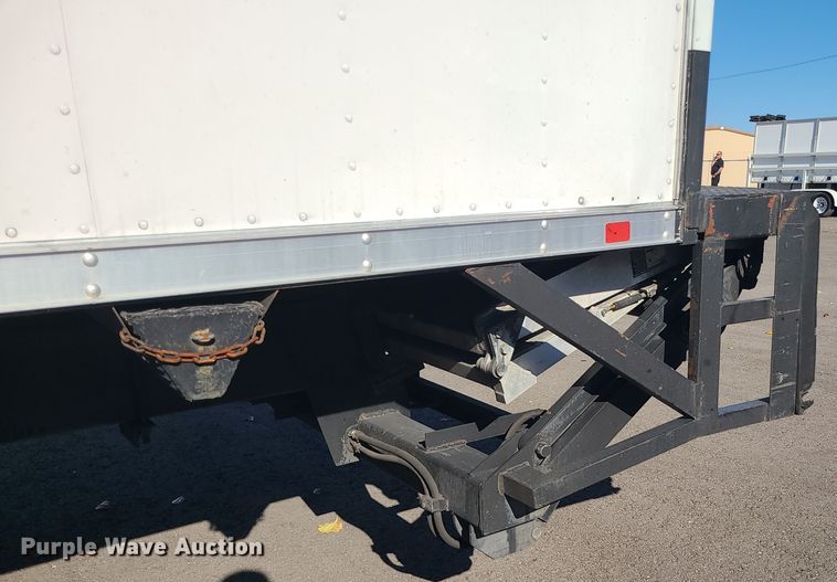 image for item MJ9530 2008 Hino 268  box truck