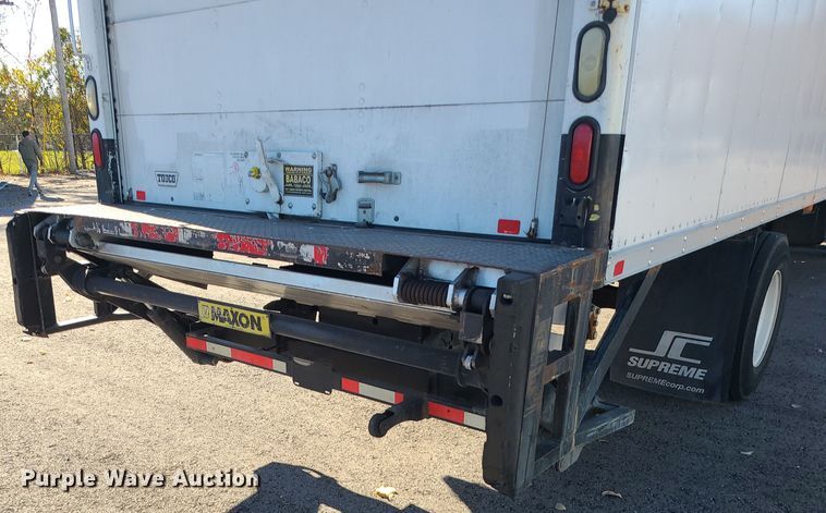 image for item MJ9530 2008 Hino 268  box truck