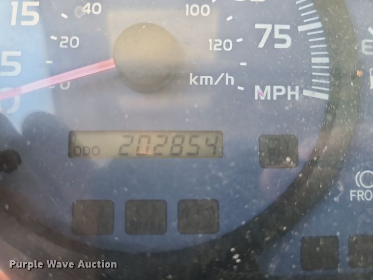 image for item MJ9530 2008 Hino 268  box truck