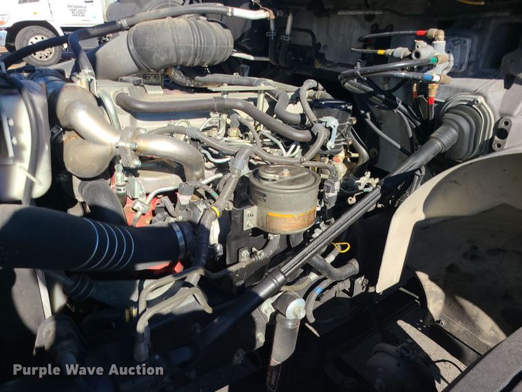 image for item MJ9530 2008 Hino 268  box truck