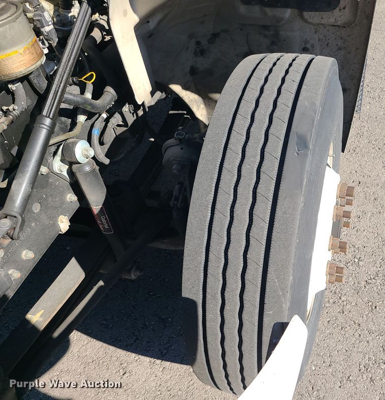 image for item MJ9530 2008 Hino 268  box truck