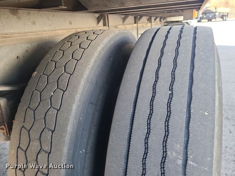 image for item MJ9530 2008 Hino 268  box truck