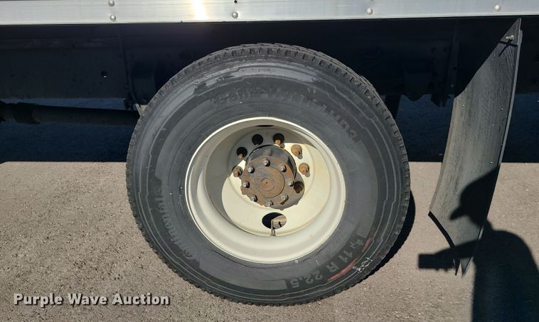 image for item MJ9530 2008 Hino 268  box truck