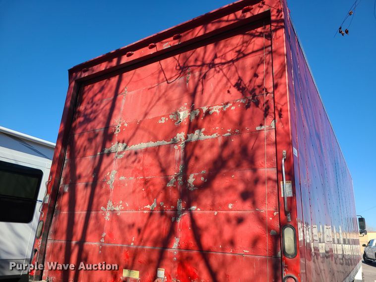 image for item MJ9531 2010 Hino 268  box truck