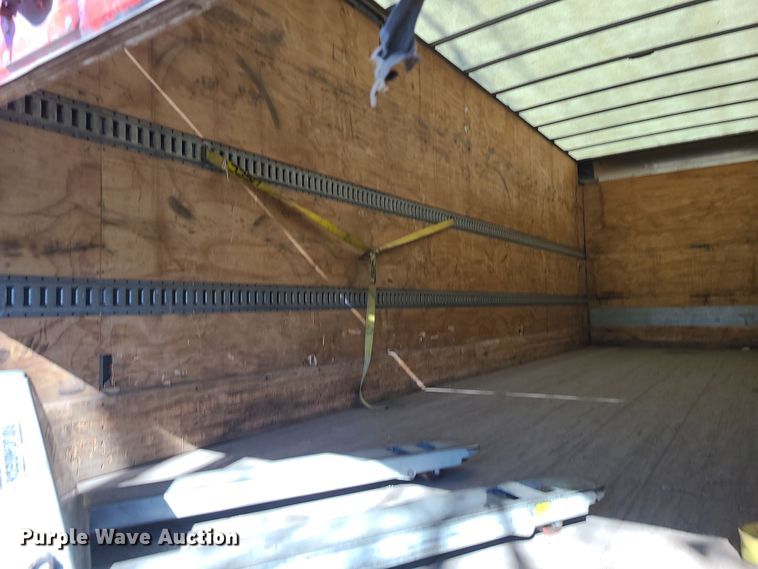 image for item MJ9531 2010 Hino 268  box truck