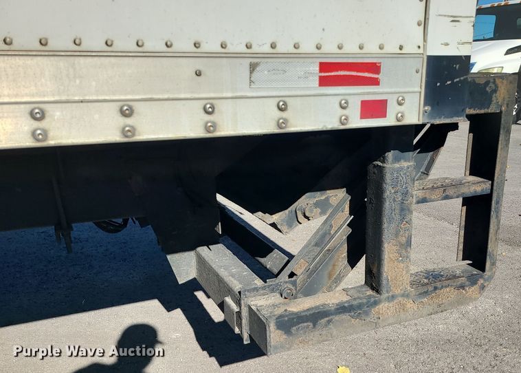 image for item MJ9532 2007 Hino 268  box truck