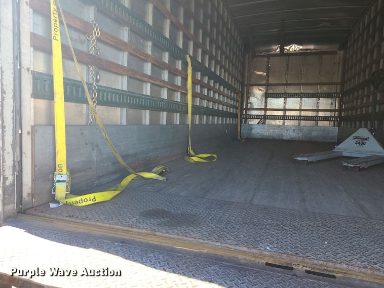 image for item MJ9532 2007 Hino 268  box truck