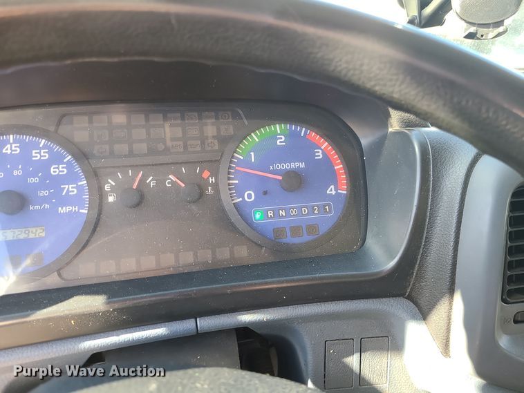 image for item MJ9532 2007 Hino 268  box truck