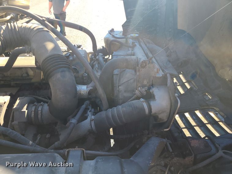 image for item MJ9533 2007 Hino 268  box truck