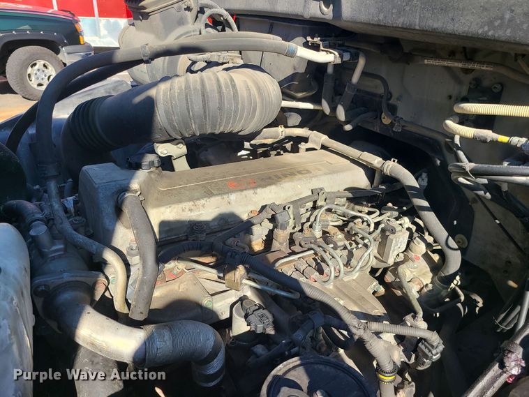 image for item MJ9533 2007 Hino 268  box truck