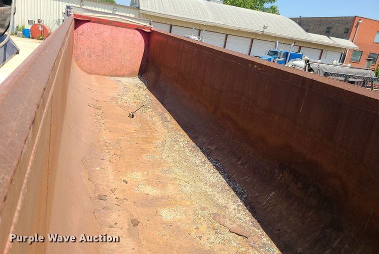 image for item MO9903 2012 MAC end dump trailer