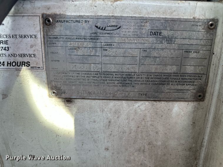 image for item MQ9518 2005 International 4400  refuse truck