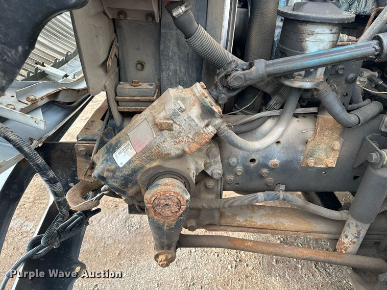 image for item MQ9519 2007 International 4400  refuse truck