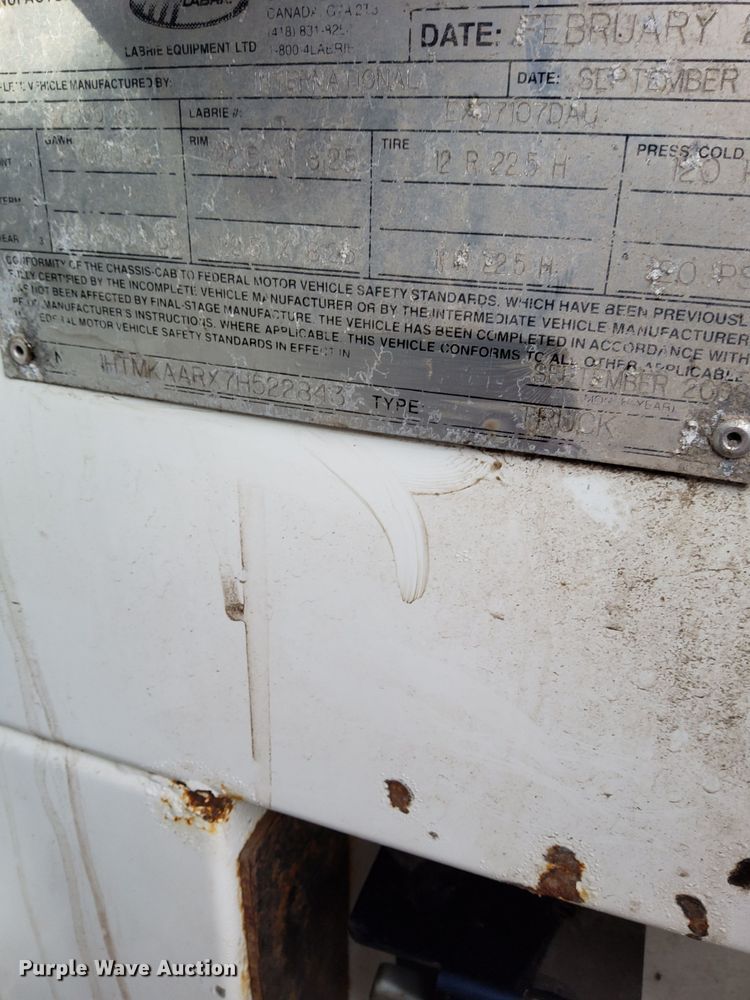 image for item MQ9519 2007 International 4400  refuse truck