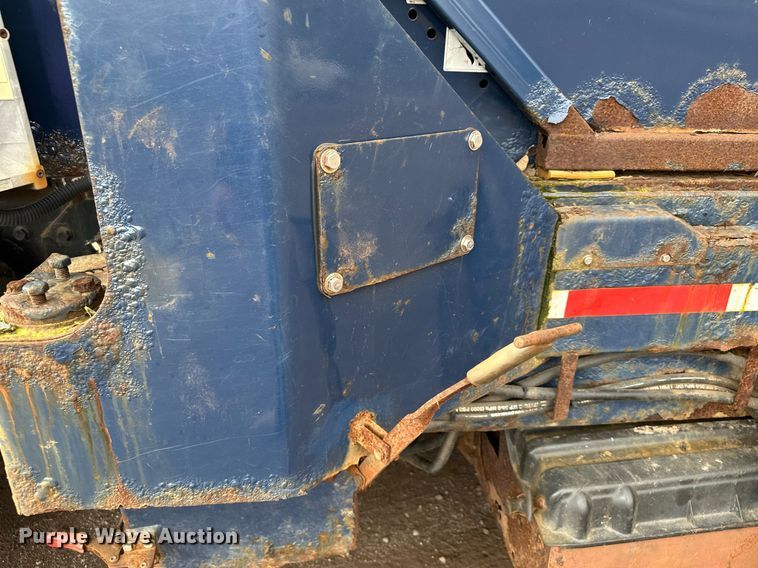 image for item MQ9520 2006 International 7400  refuse truck