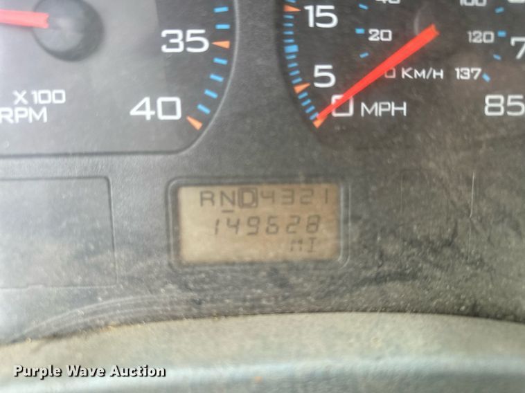 image for item MQ9520 2006 International 7400  refuse truck